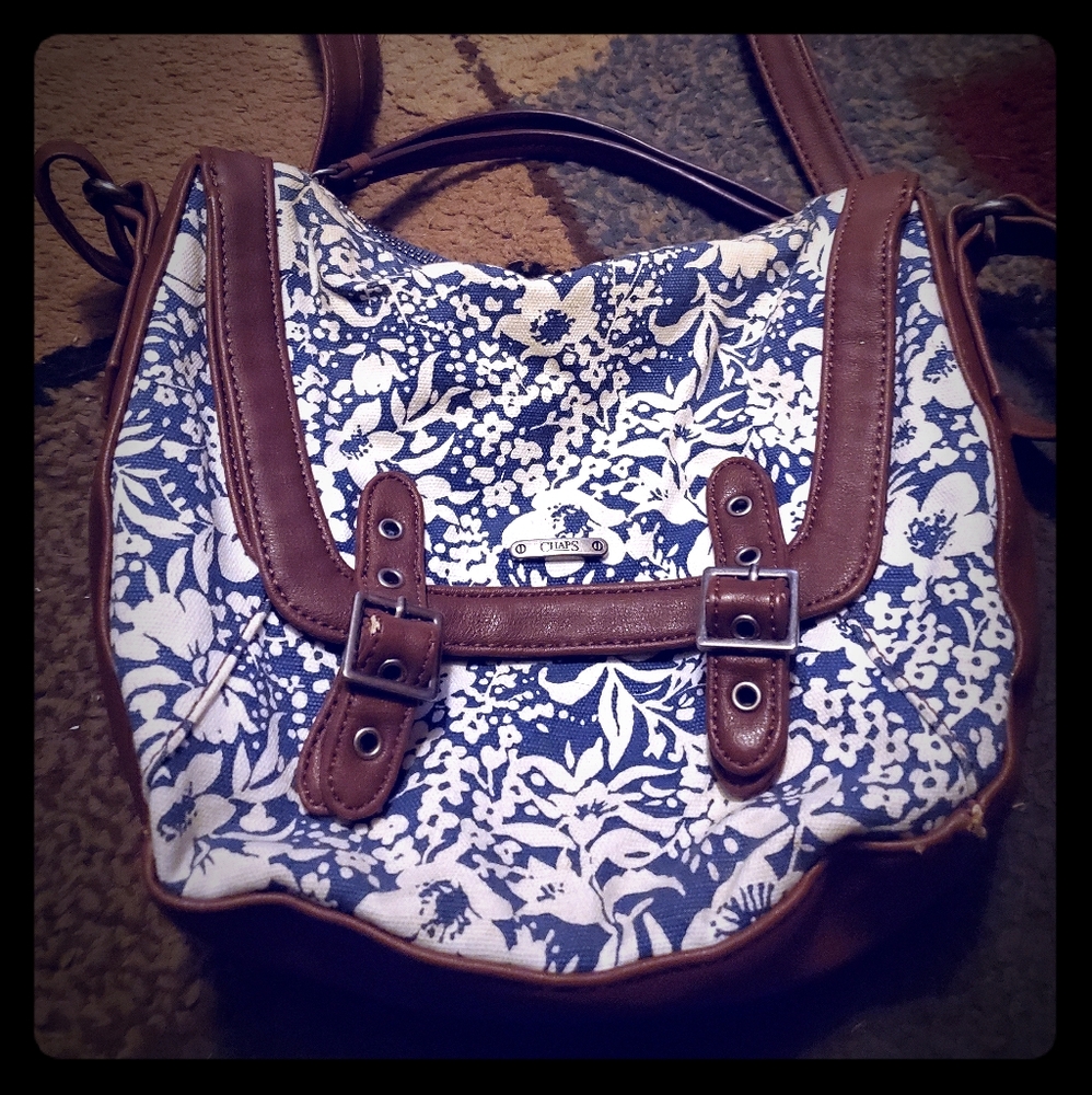Chaps crossbody bag